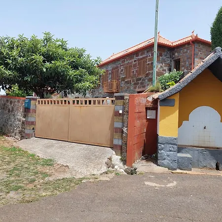 Casa Caramelo * Raposeira do Logarinho